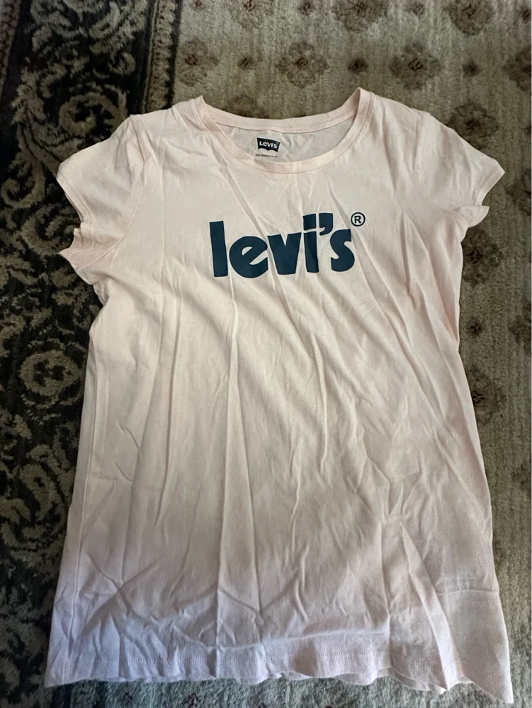 Levi's Shirts