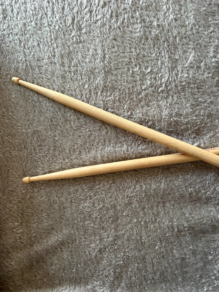Music, size Other, photo 2
