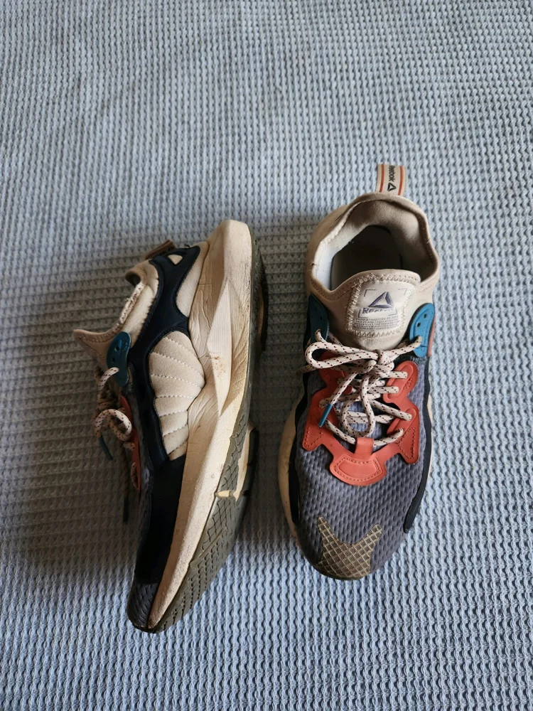 Reebok Sneakers, size 38.5, photo 2