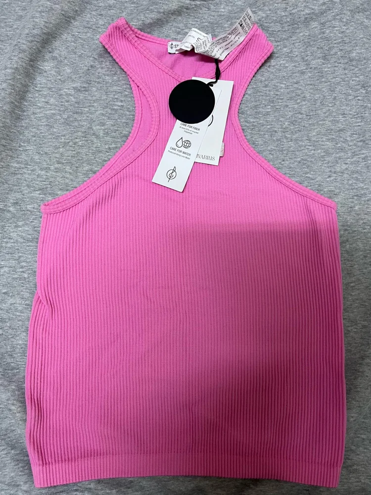 Stradivarius Tank Tops