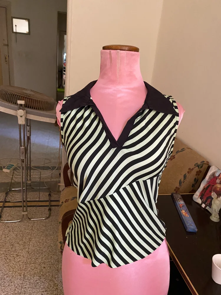 Max Blouses