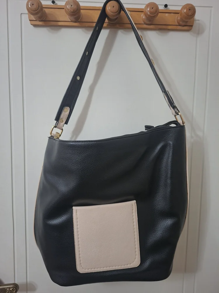 Pixi Tote Bags