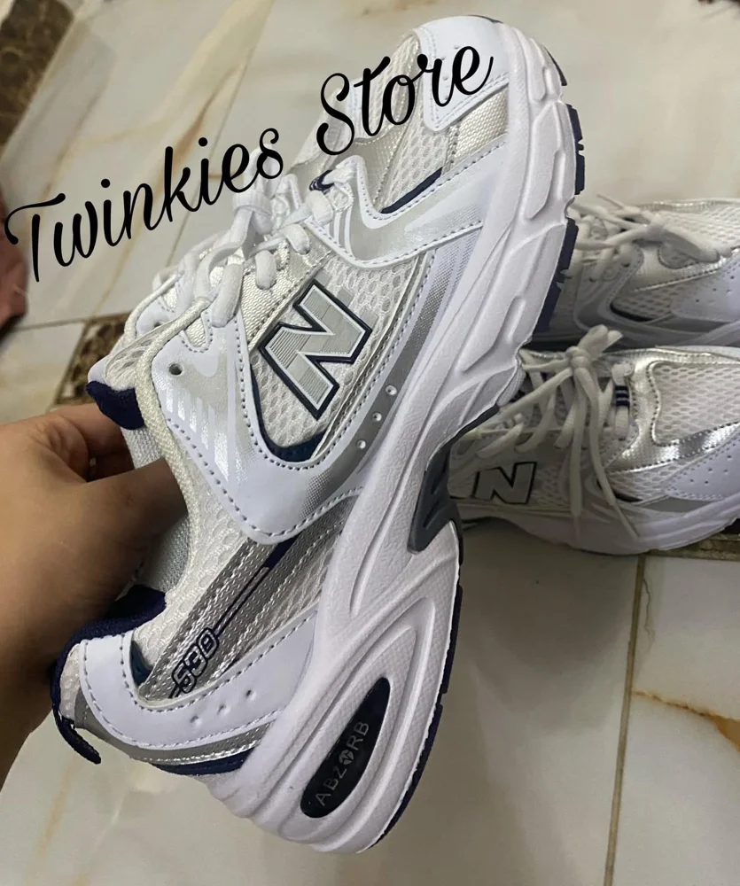 New Balance Sneakers, New with tags, size 41, photo 3