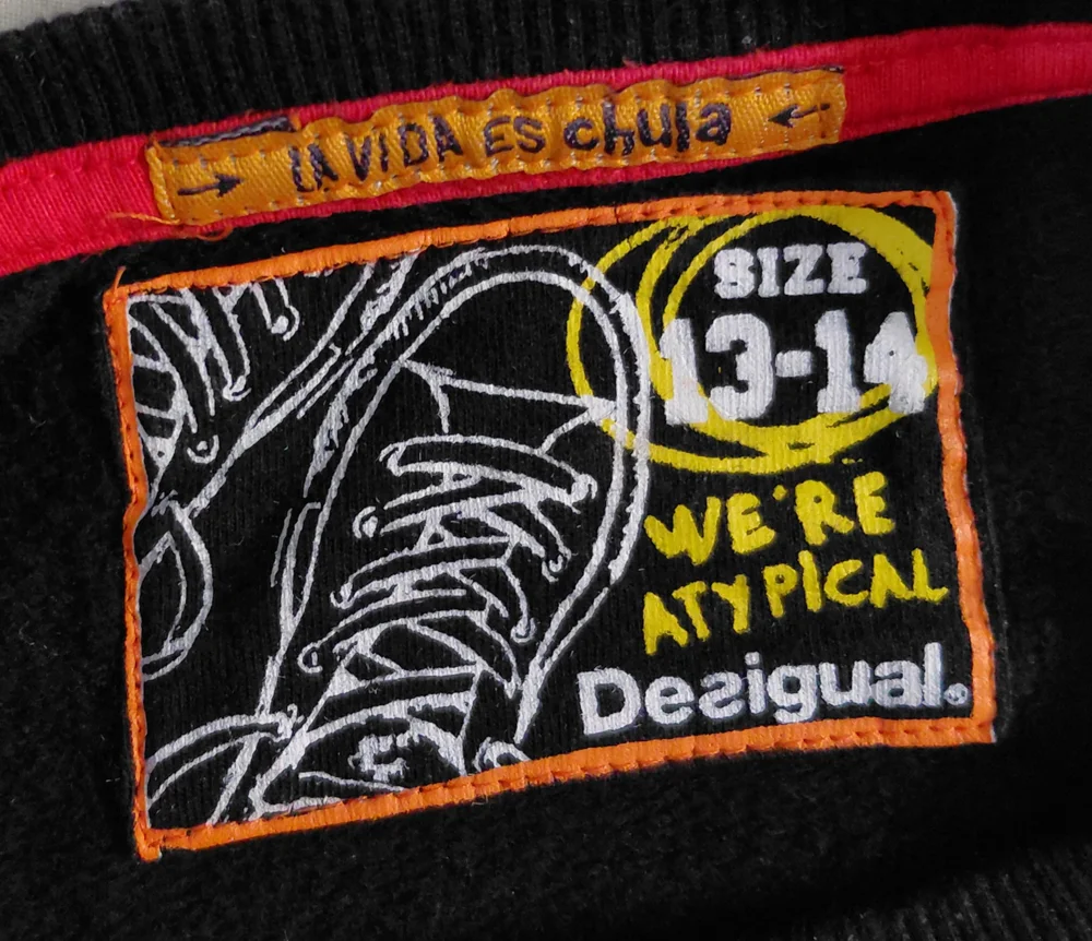 Desigual سويت شيرت، حالة ممتازة، مقاس M، صورة 2