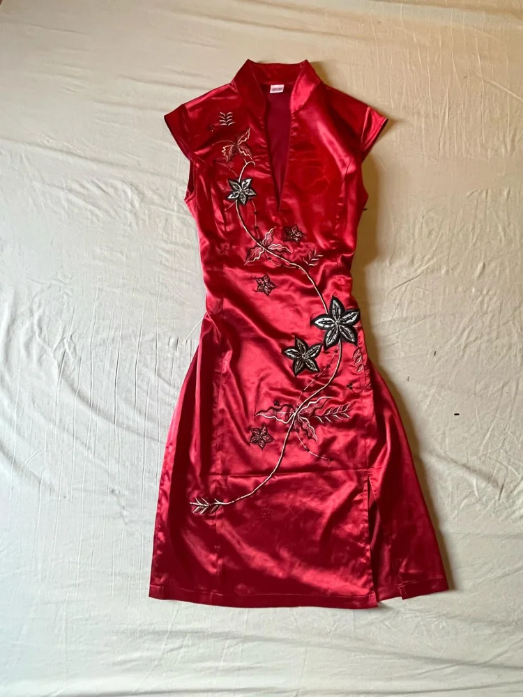 Midi Dresses