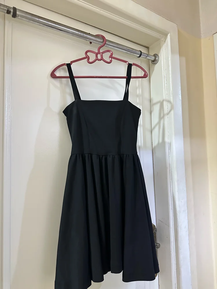 Midi Dresses