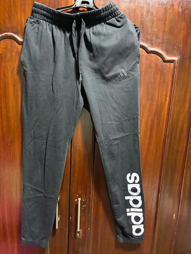 adidas بنطلونات، حالة ممتازة، مقاس XS، صورة 3
