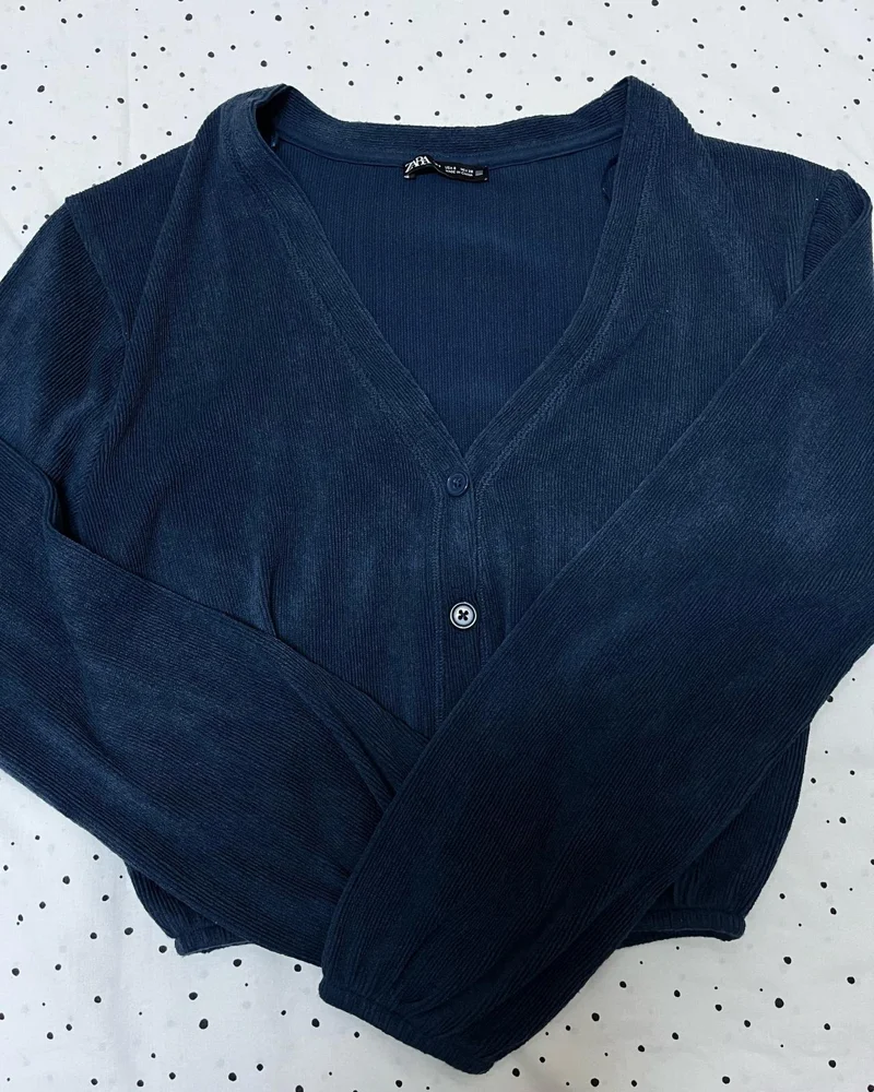 Zara أكمام طويلة