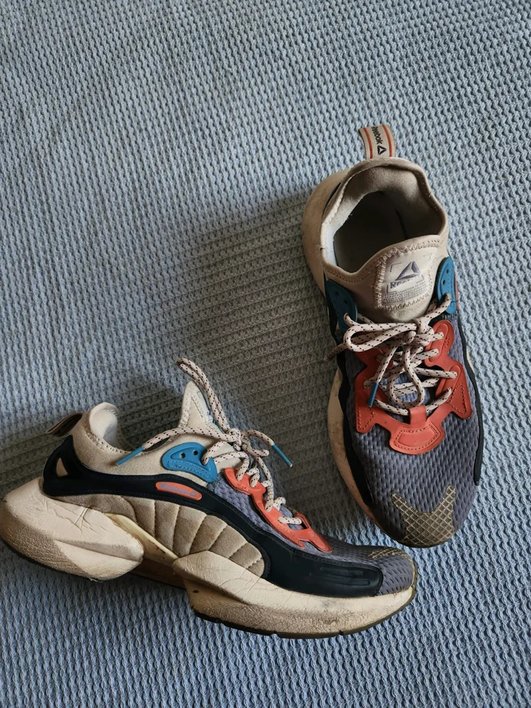 Reebok Sneakers, size 38.5, photo 3