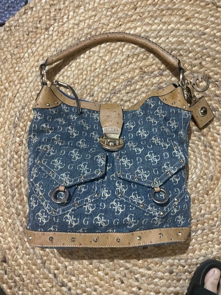 GUESS Shoulder Bags, size Other, photo 2