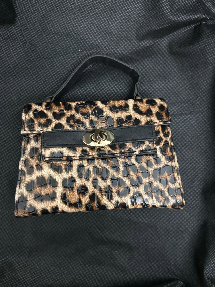 Cross-Body Bags