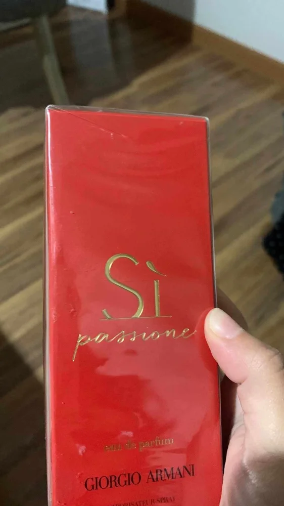 Giorgio Armani Perfume