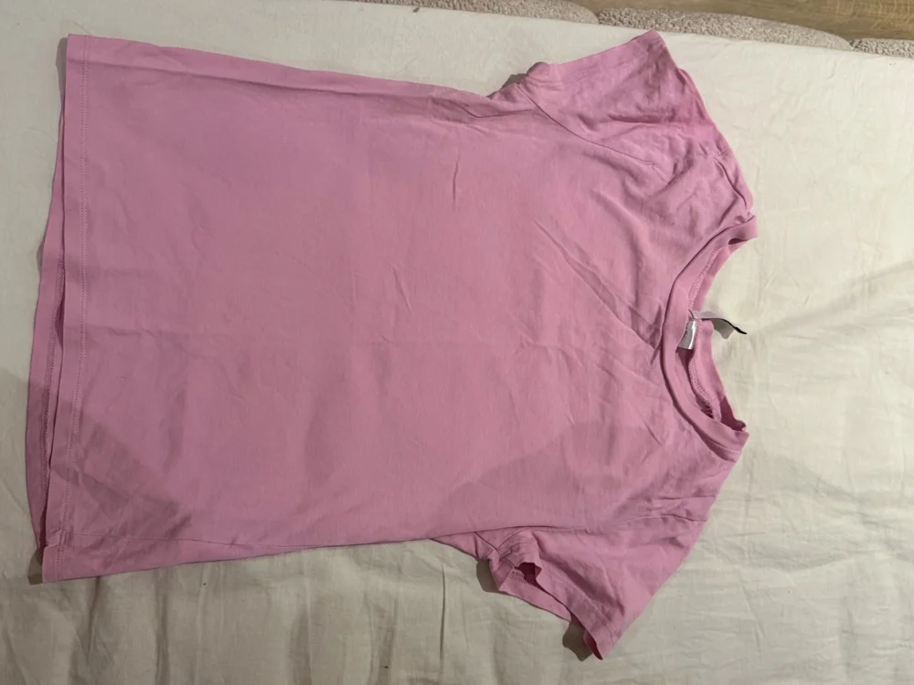 H&M Basic T-shirts