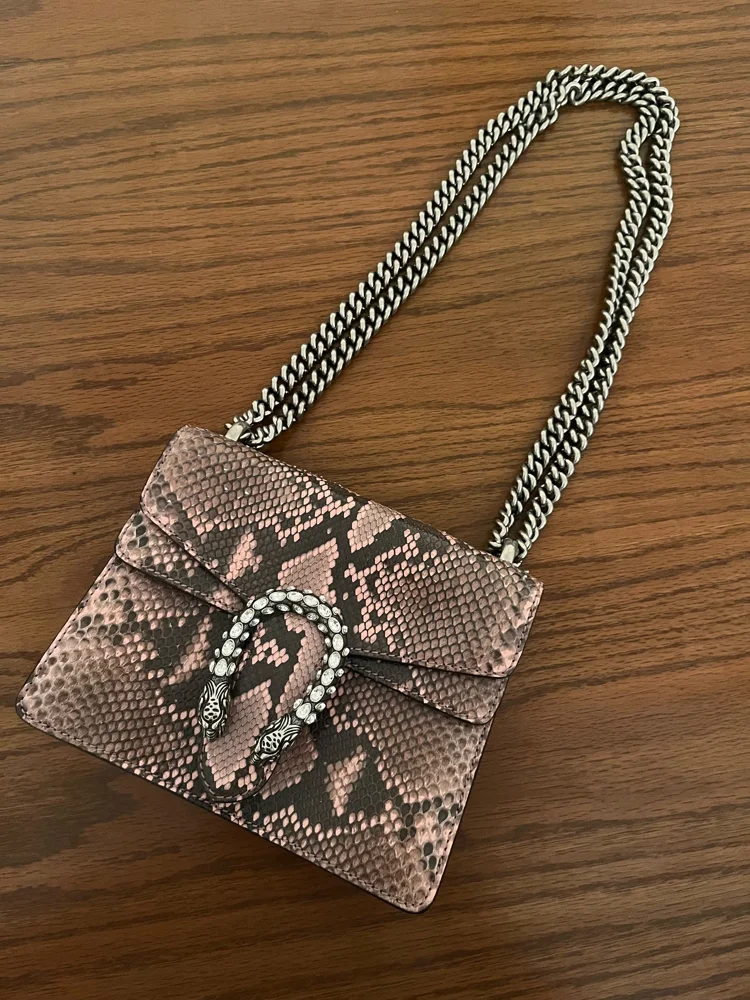 Gucci شنط كروس