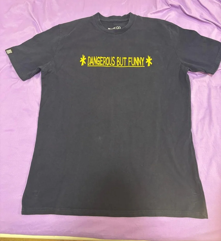 T-shirts, size S