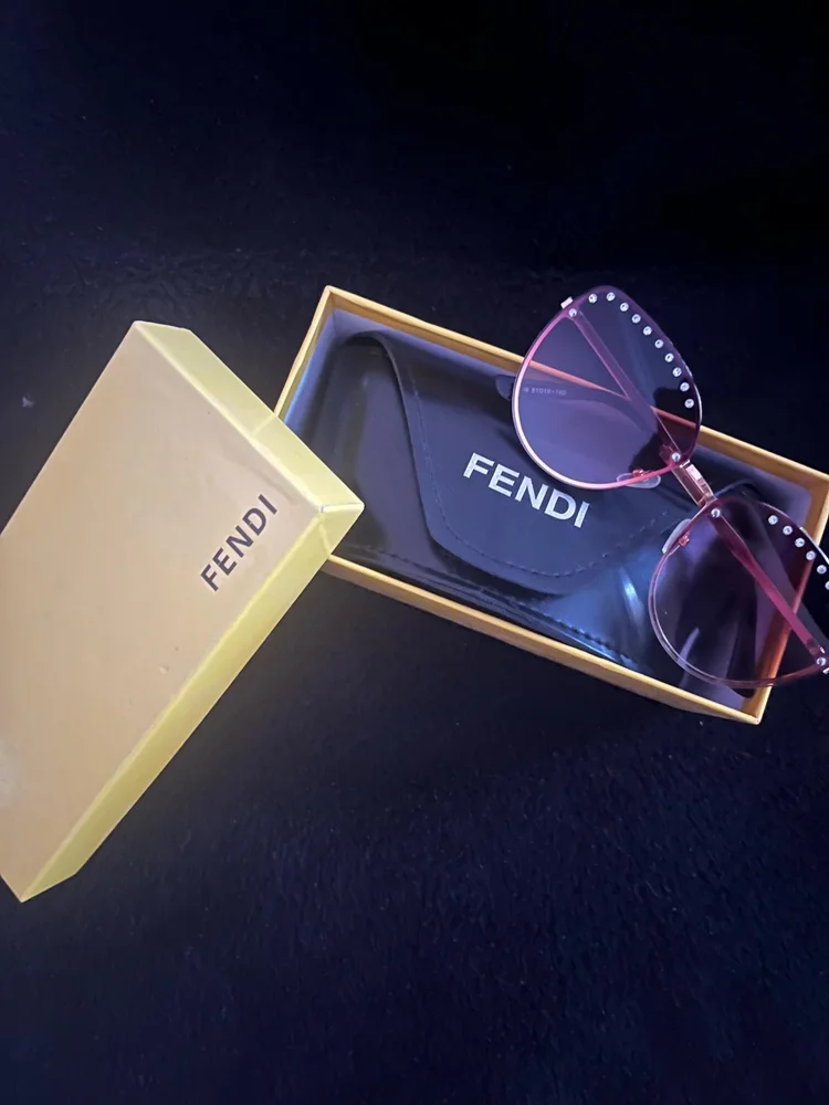Fendi نضارات شمس