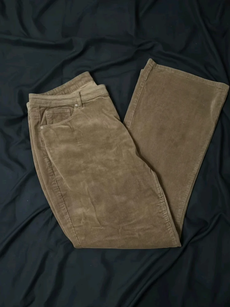 Shein بنطلونات