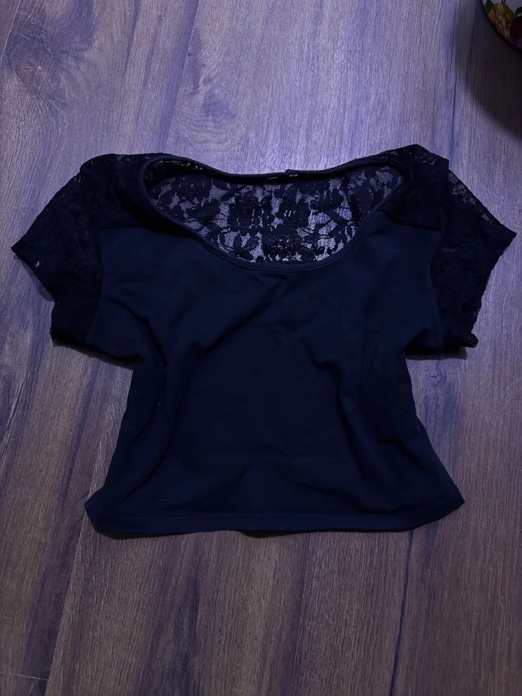 FB Sister T-shirts