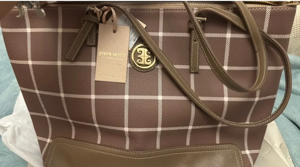 Pierre Cardin Shoulder Bags, New with tags, photo 2