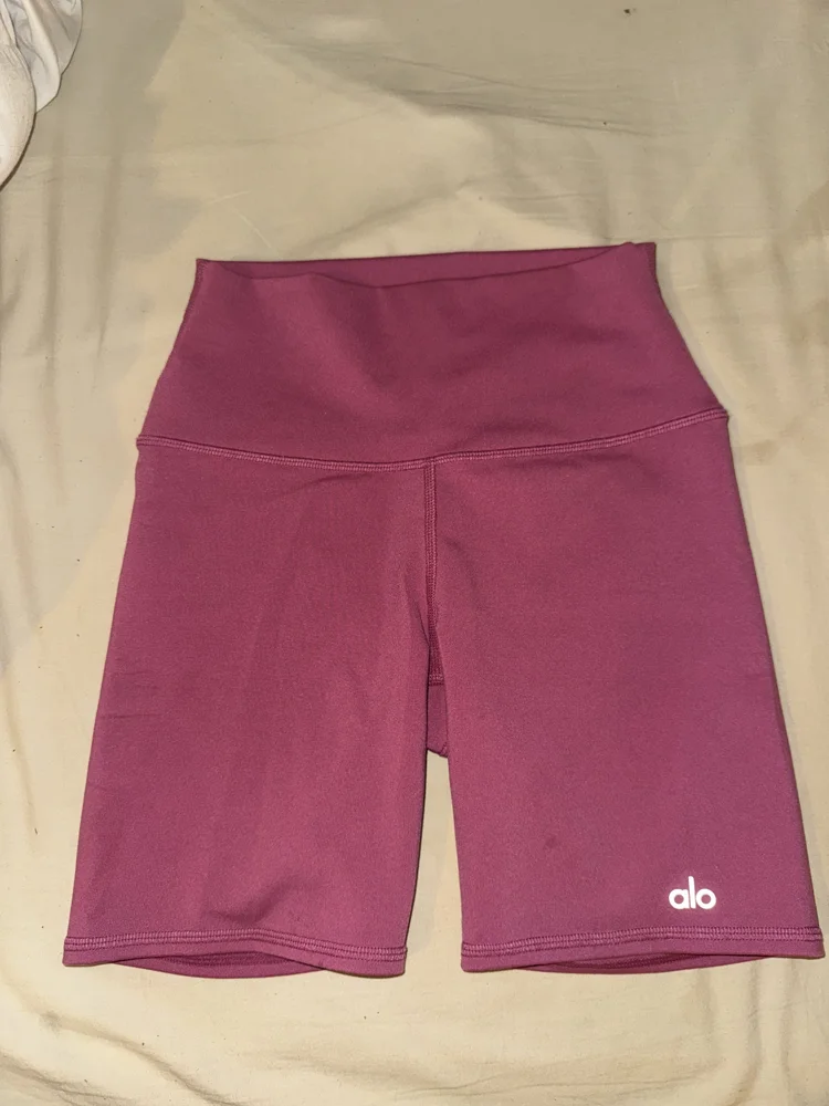 Alo Yoga Shorts, Excellent, size XXS / 32 / 4, photo 2