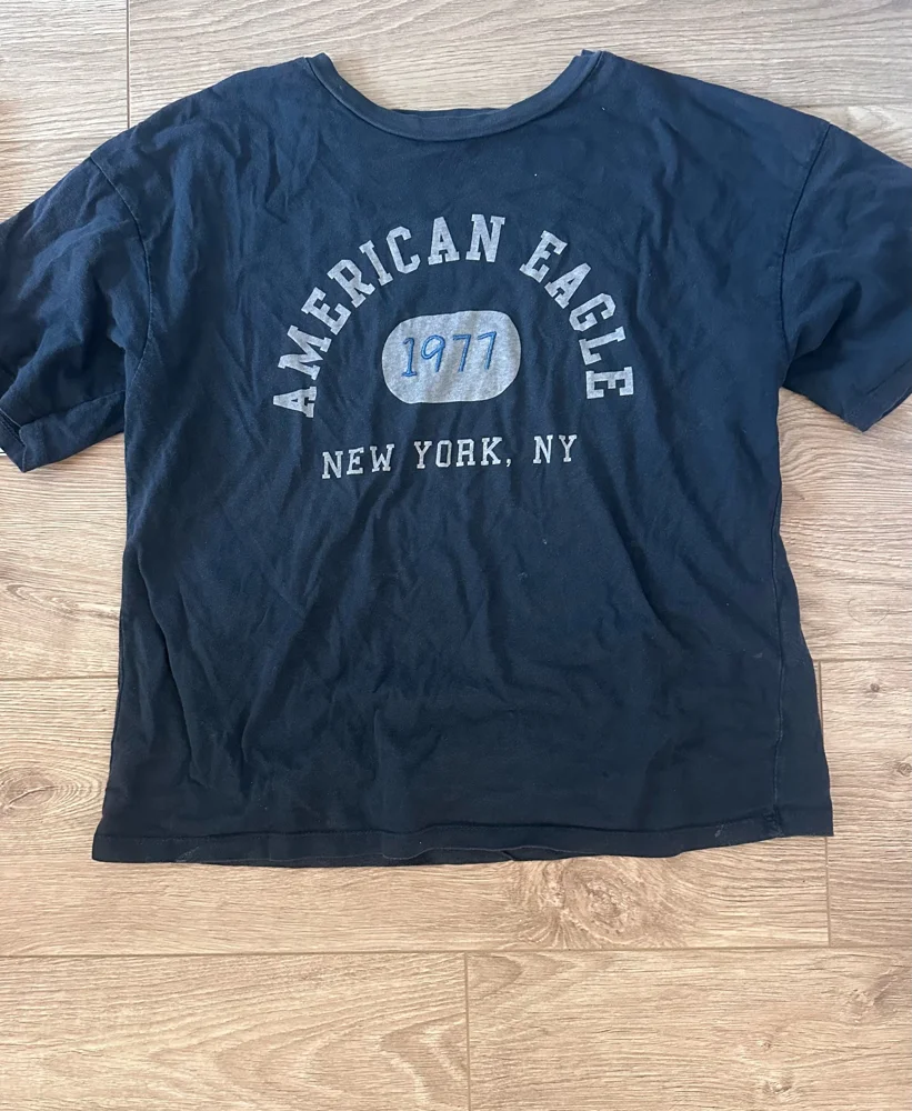 American Eagle T-shirts, size M / 38 / 10