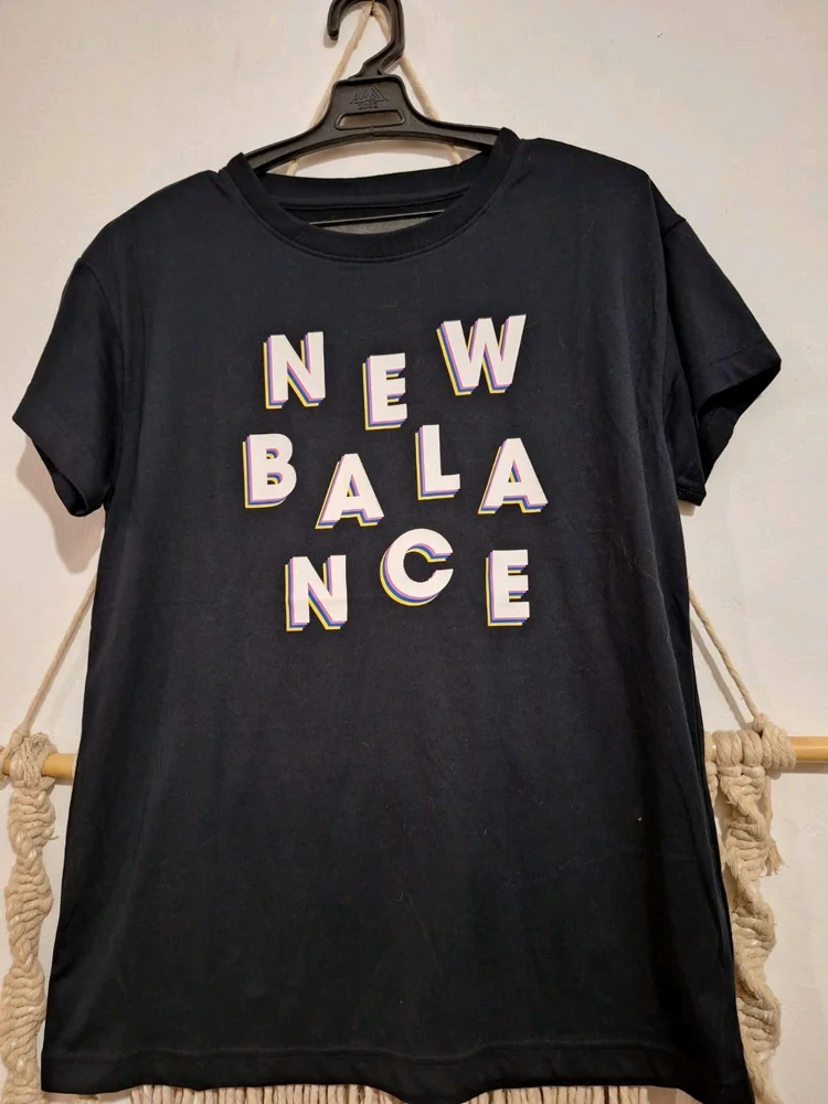 New Balance T-shirts