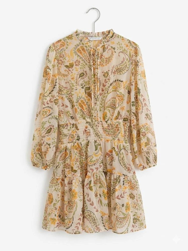 Stradivarius فساتين قصيرة