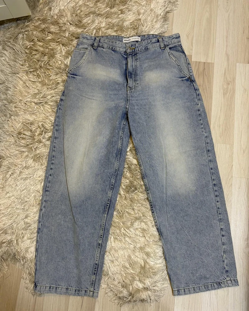 Bershka چينز