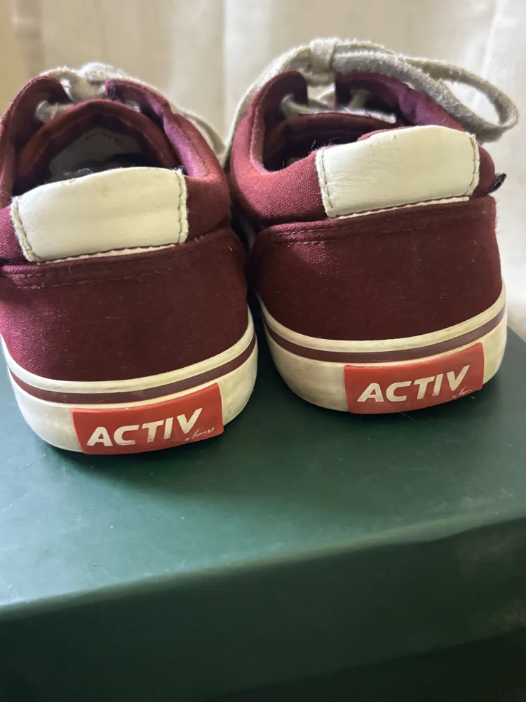 Active Sneakers, Good, size 35, photo 3