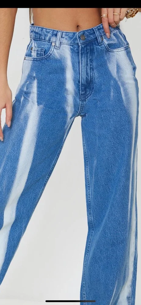 PrettyLittleThing Jeans