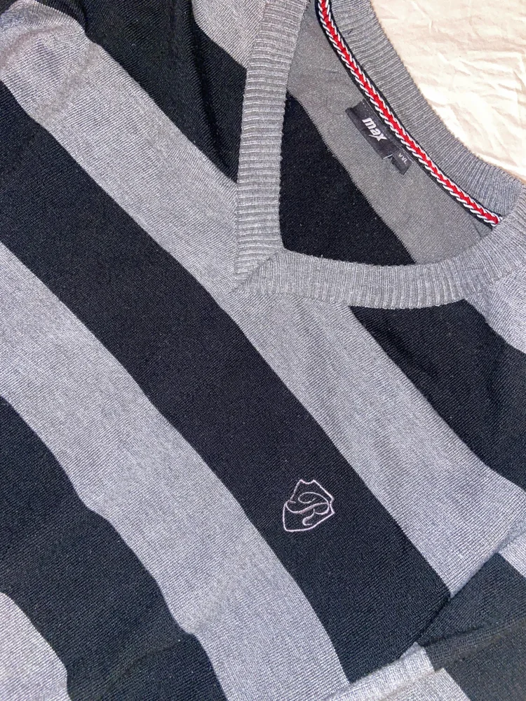 Max Sweatshirts, Good, size XXL / 44 / 16, photo 3