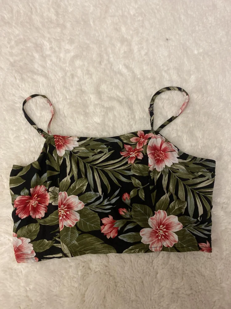 American Eagle Tank Tops