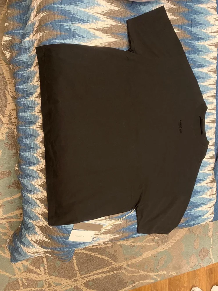 ESSENTIALS T-shirts, size M, photo 3