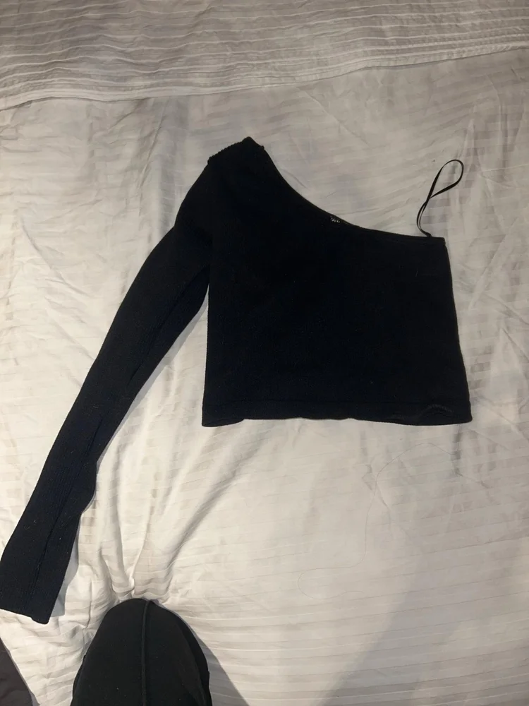 Zara تيشيرتات