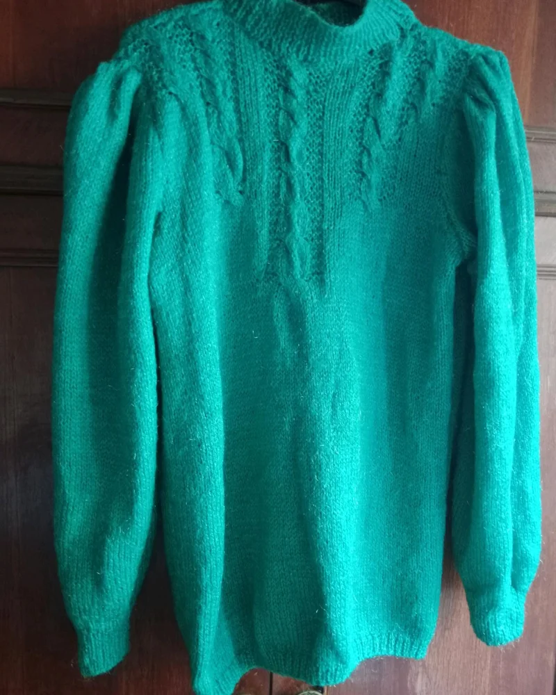 Sweaters & Pullovers