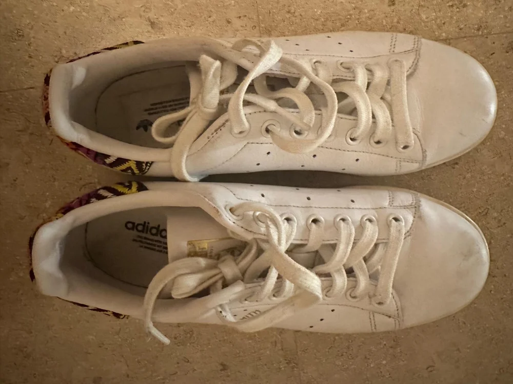 adidas Flats