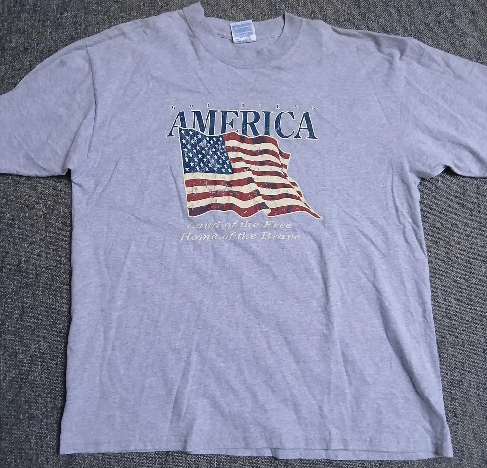 Gildan T-shirts