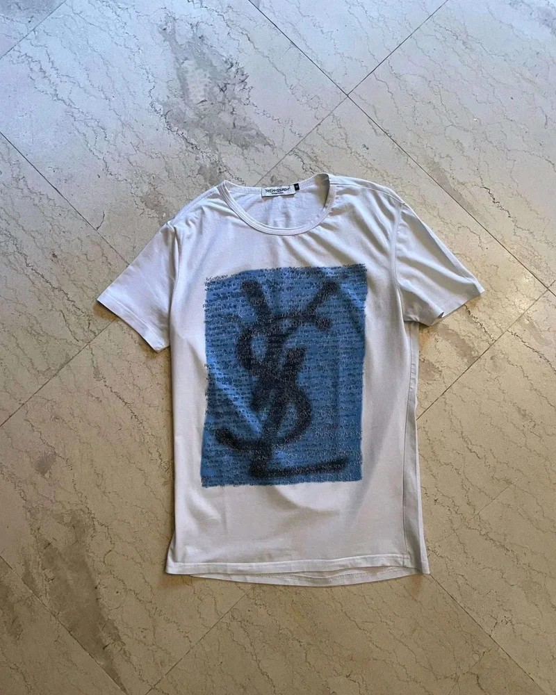 Yves Saint Laurent T-shirts