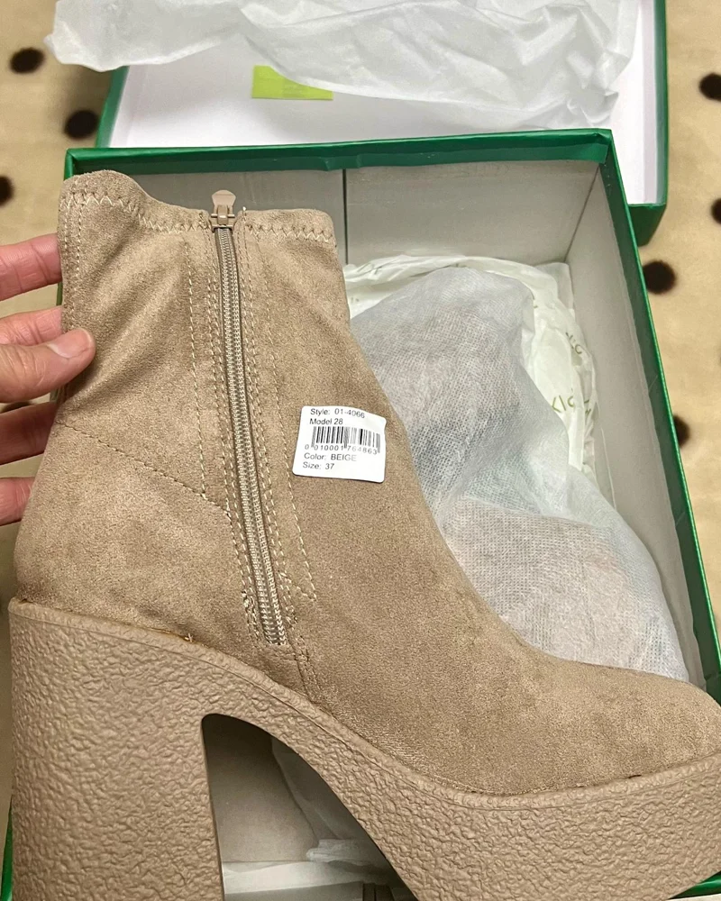 Pixi Boots, size 38