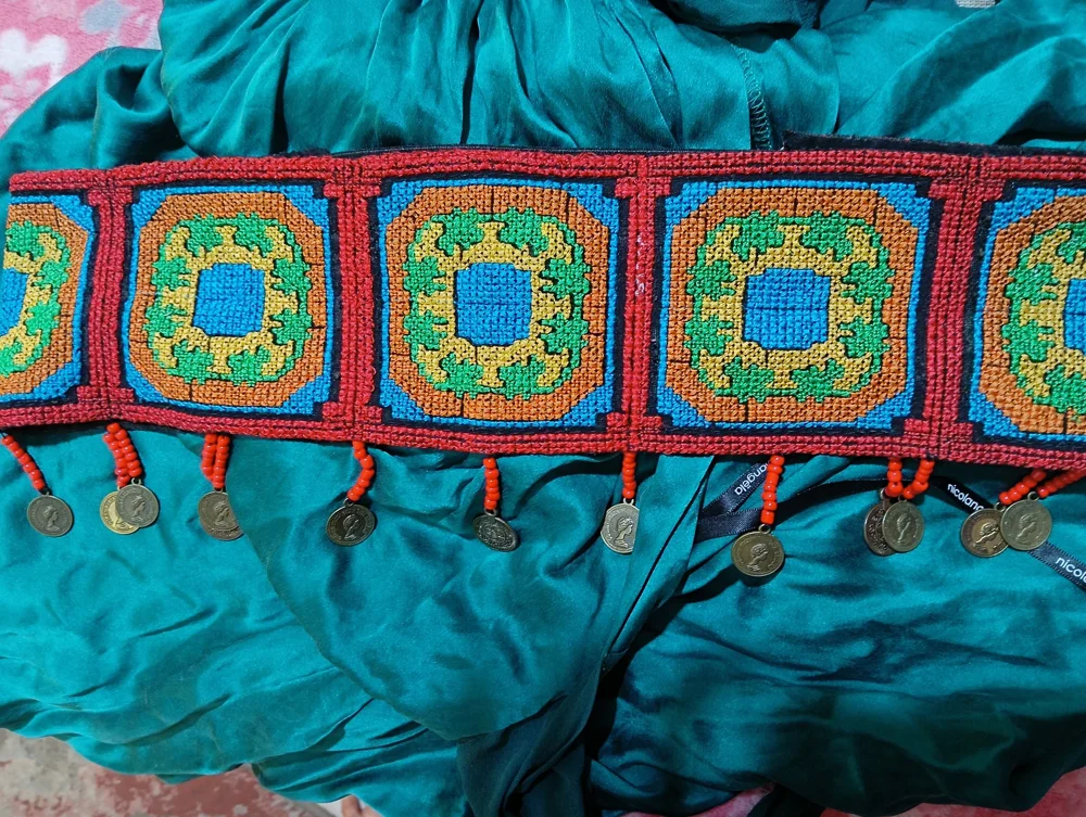 Local Belts, Excellent, photo 3