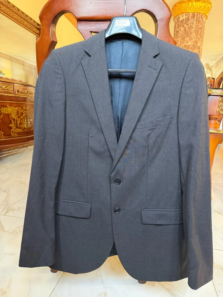 Zara Suits