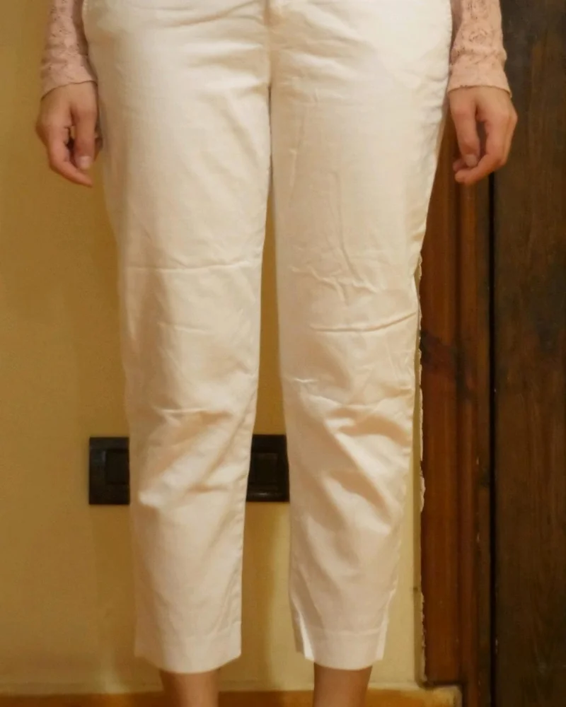 Zara بنطلونات