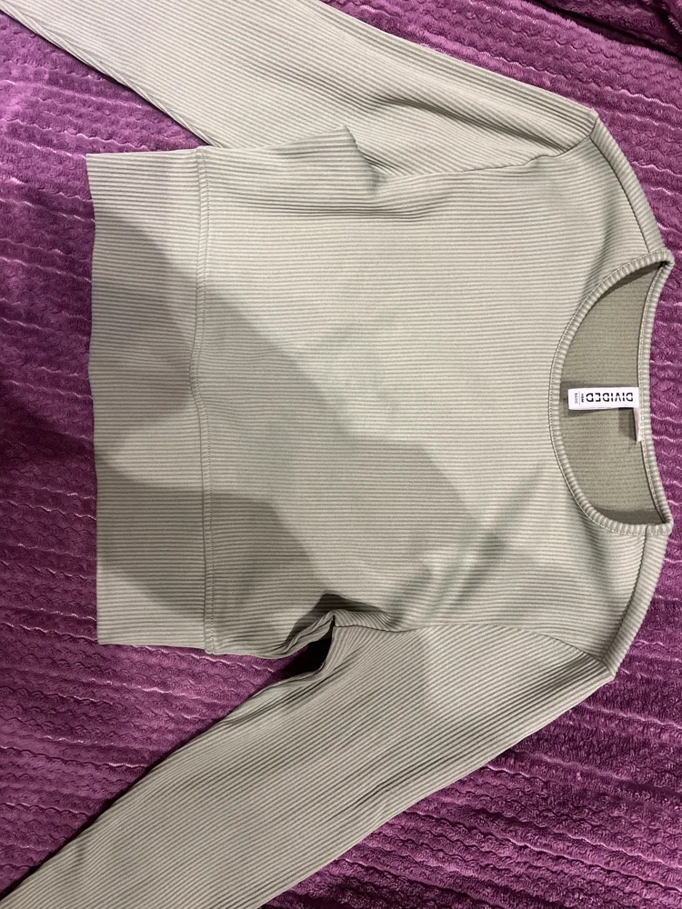 H&M Long Sleeve