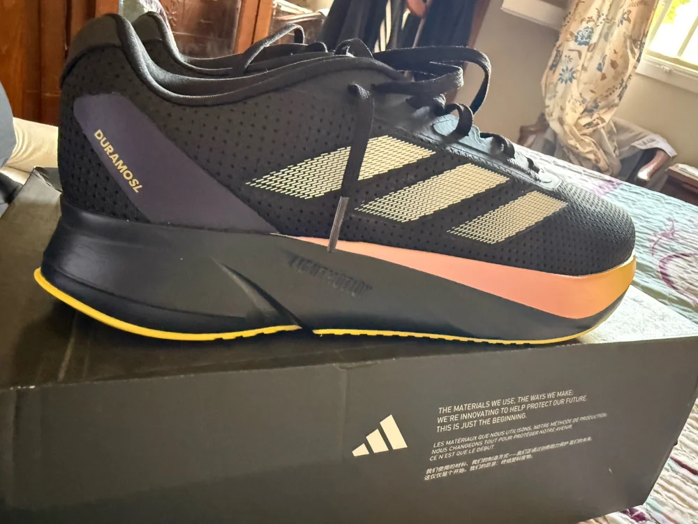 adidas Sneakers, New with tags, size 44.5, photo 2