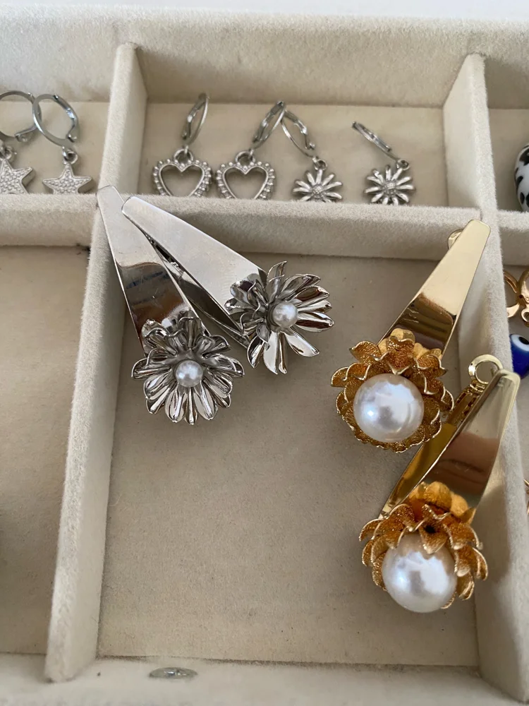 Elmahrosa Earrings