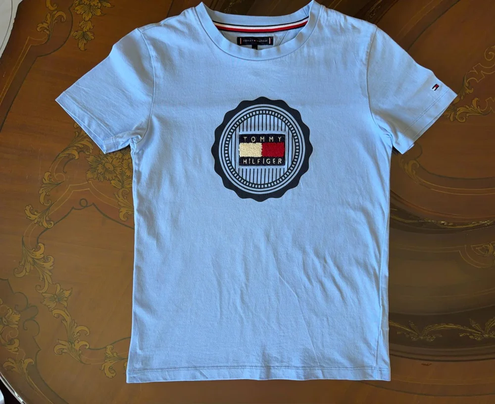 Tommy Hilfiger Tops