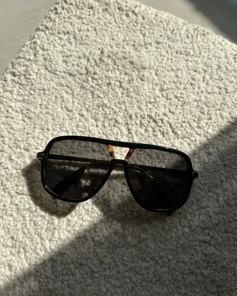 Alexander McQueen Sunglasses, size One size, photo 2