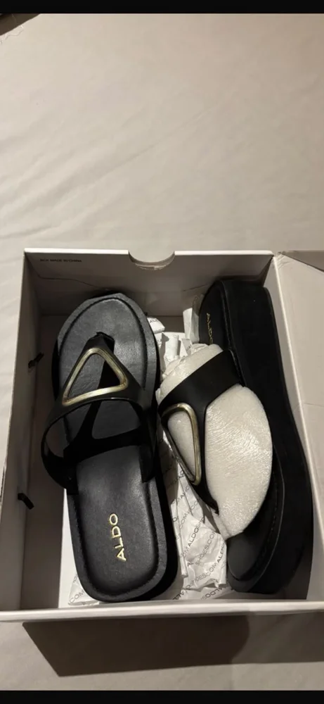 ALDO صنادل، جديدة بالتيكيت، مقاس 39، صورة 3