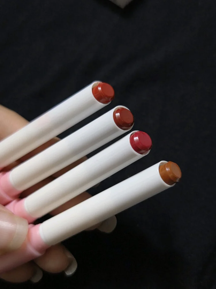 Lips, size Other, photo 5