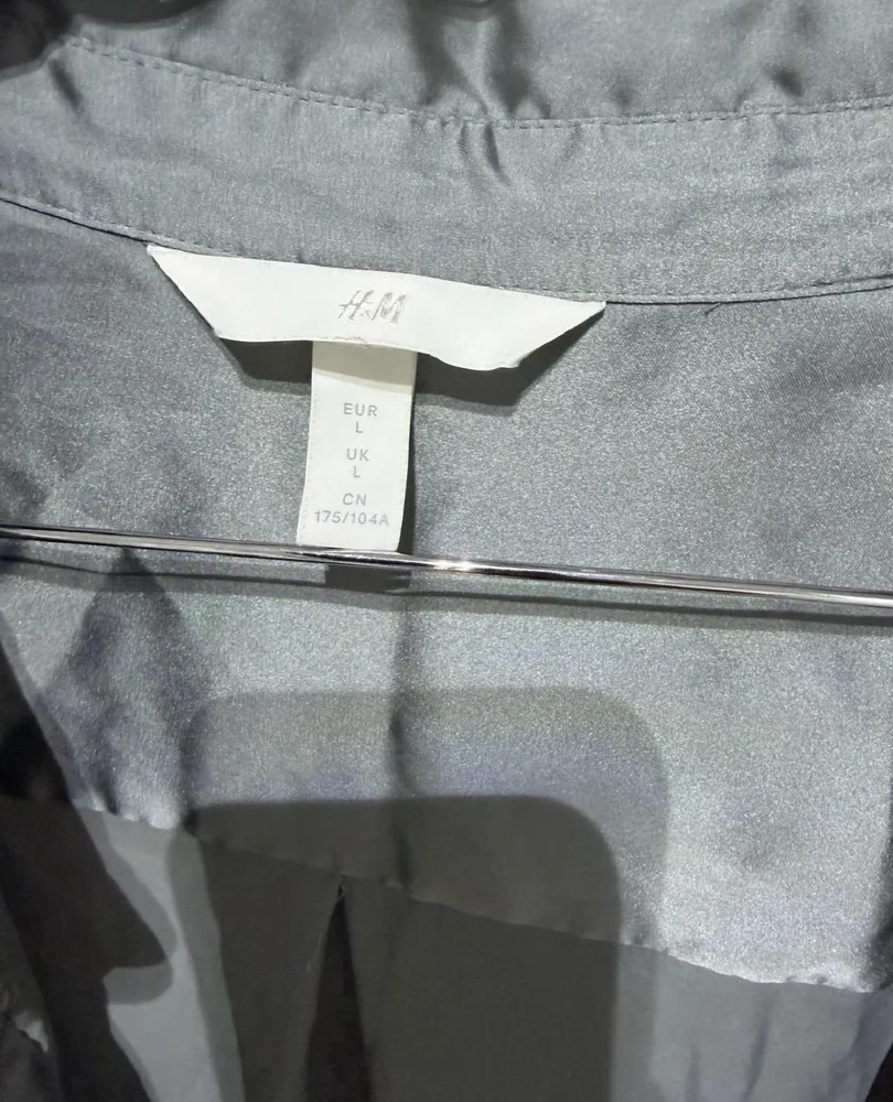 H&M قمصان